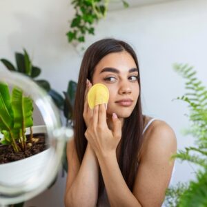 The Secret to Naturally Glowing Skin: A Simple Guide 
