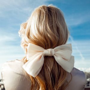 Bow Hair: The Charming Trend That Never Goes Out of Style