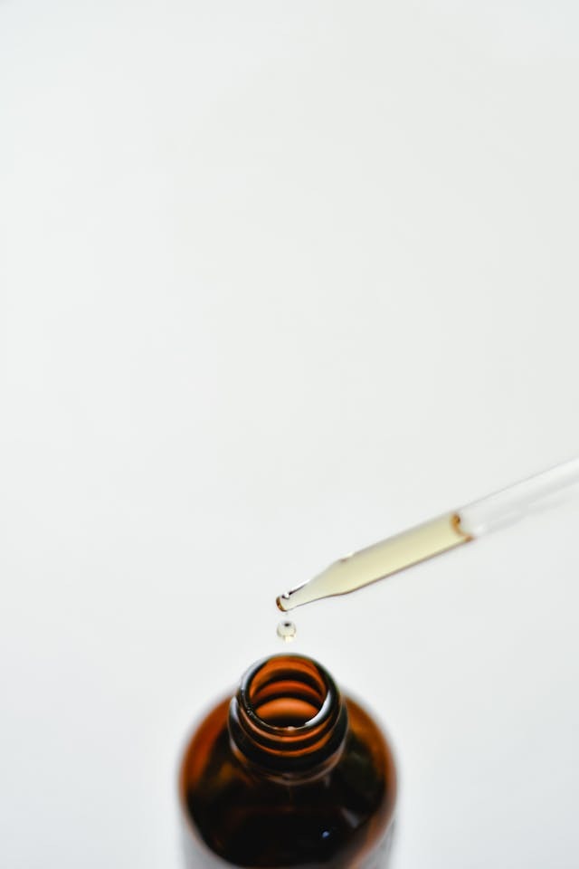 Natural Beard Oil: How to Soften and Care for Your Beard?